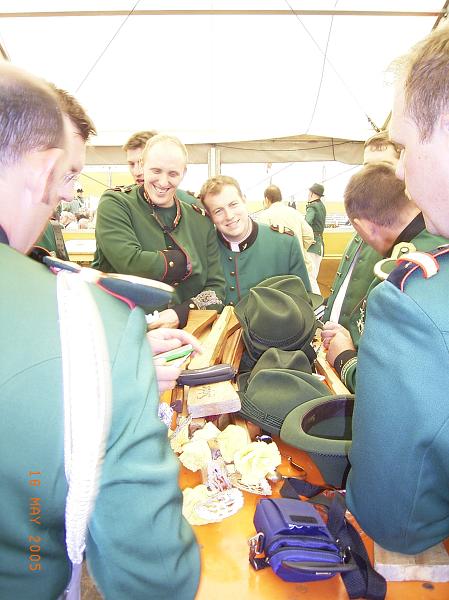 RIMG1022.JPG - Unicode